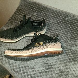 Skechers Black & Rose Gold Athletic Shoe Size 8.5 Slip On